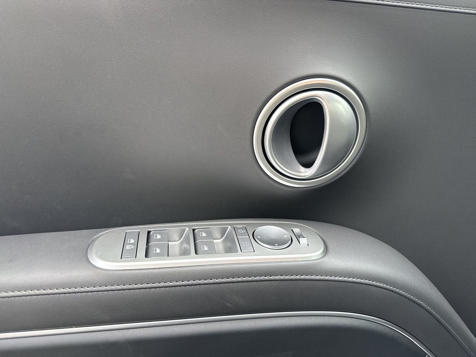 2026 Hyundai PALISADE HYBRID SEL 7 Passenger