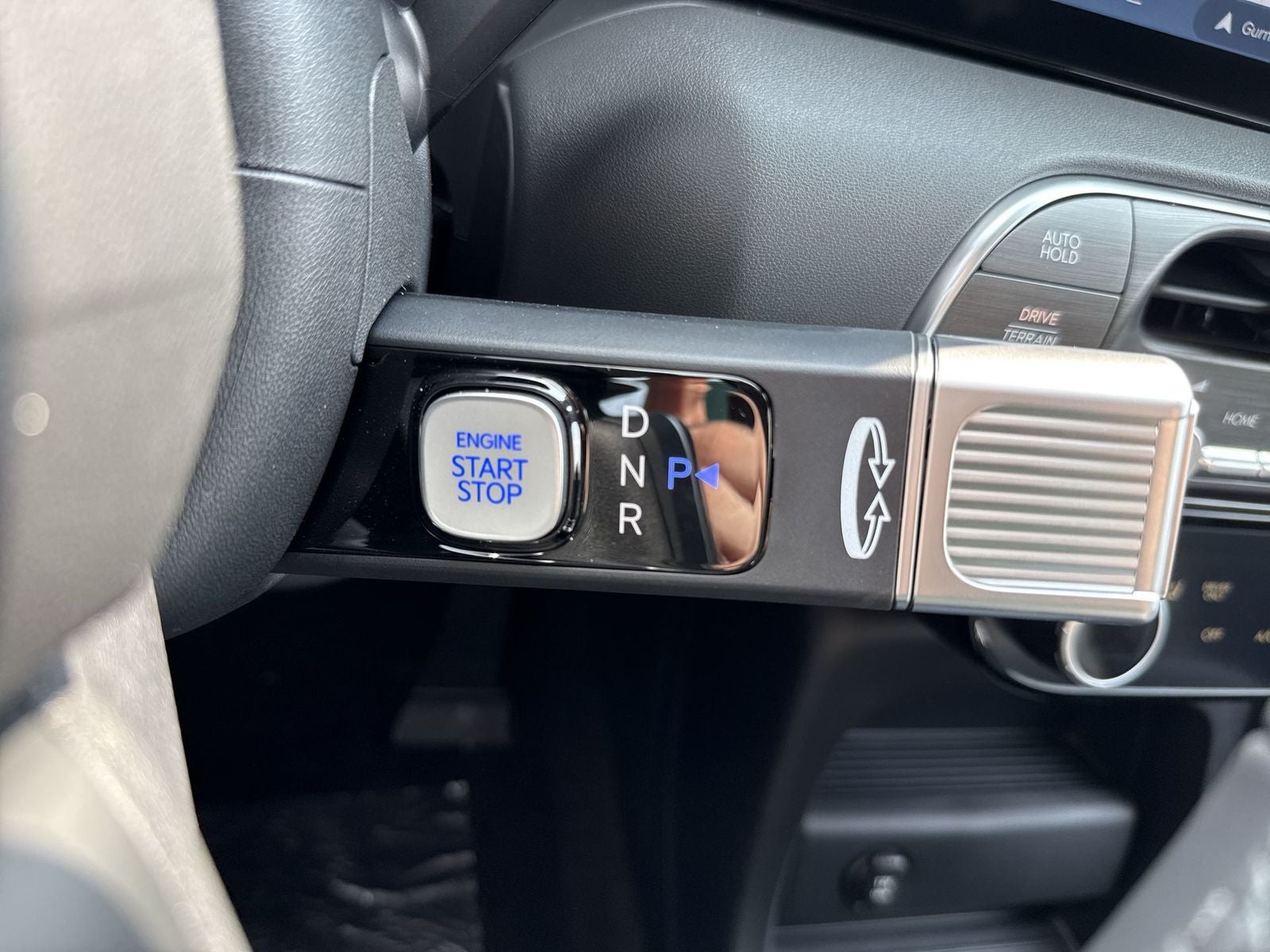 2026 Hyundai PALISADE HYBRID SEL 7 Passenger