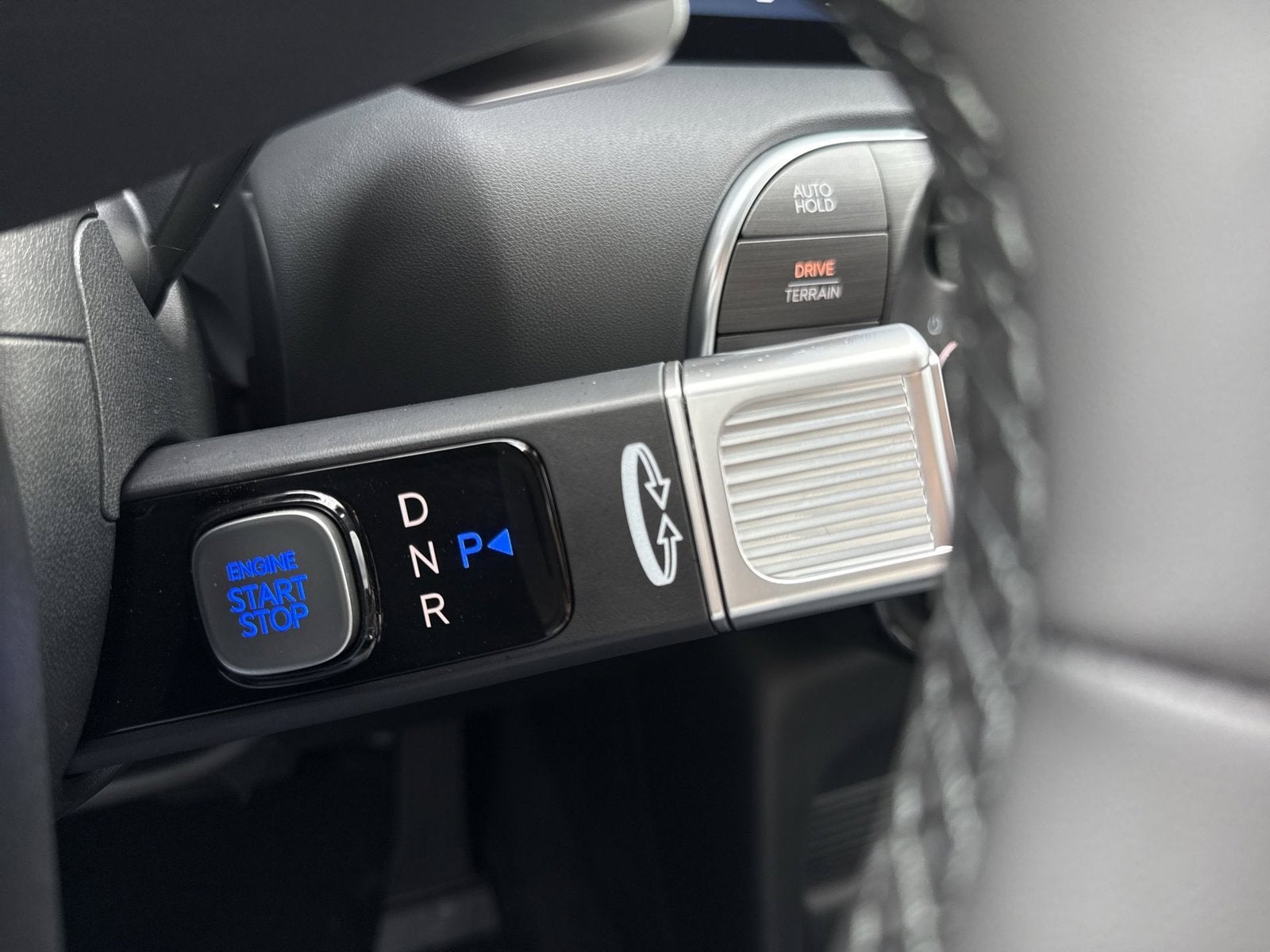 2027 Hyundai PALISADE HYBRID SEL 7 Passenger