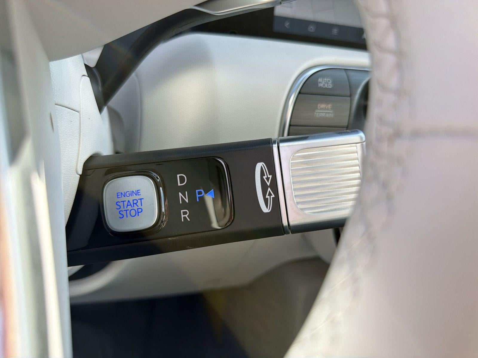 2026 Hyundai PALISADE HYBRID SEL 7 Passenger