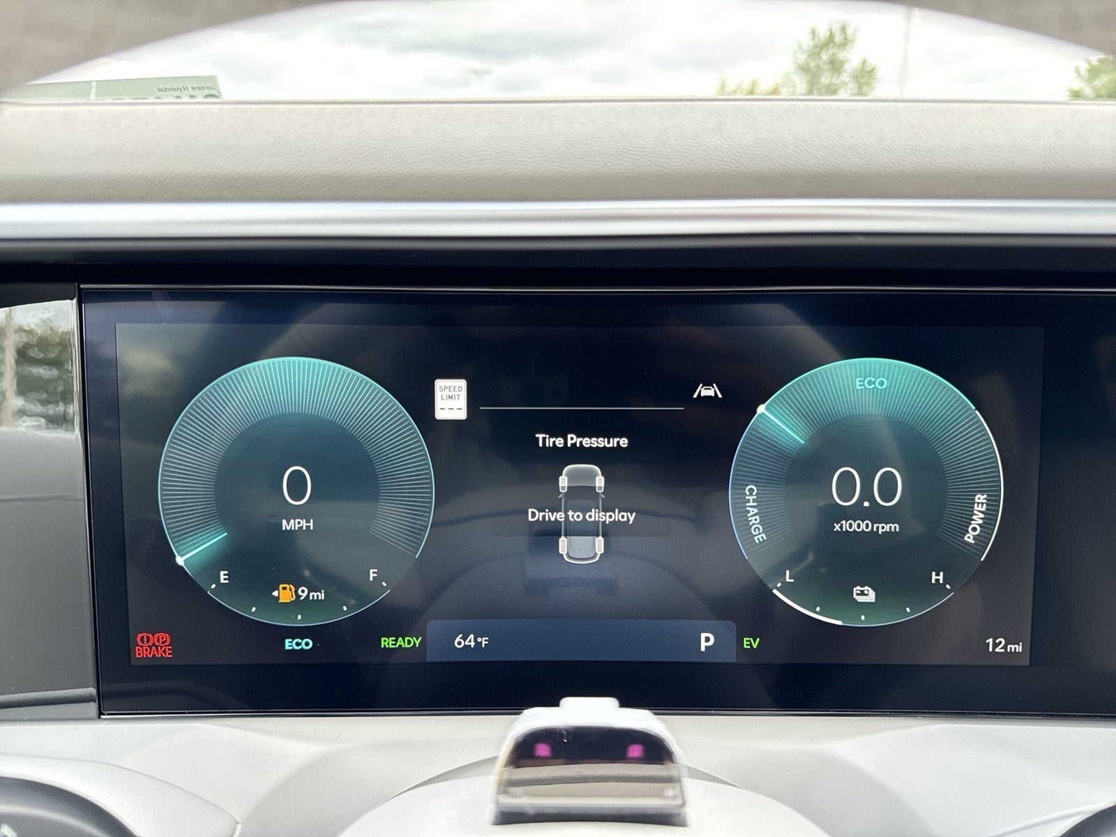 2027 Hyundai PALISADE HYBRID SEL 7 Passenger
