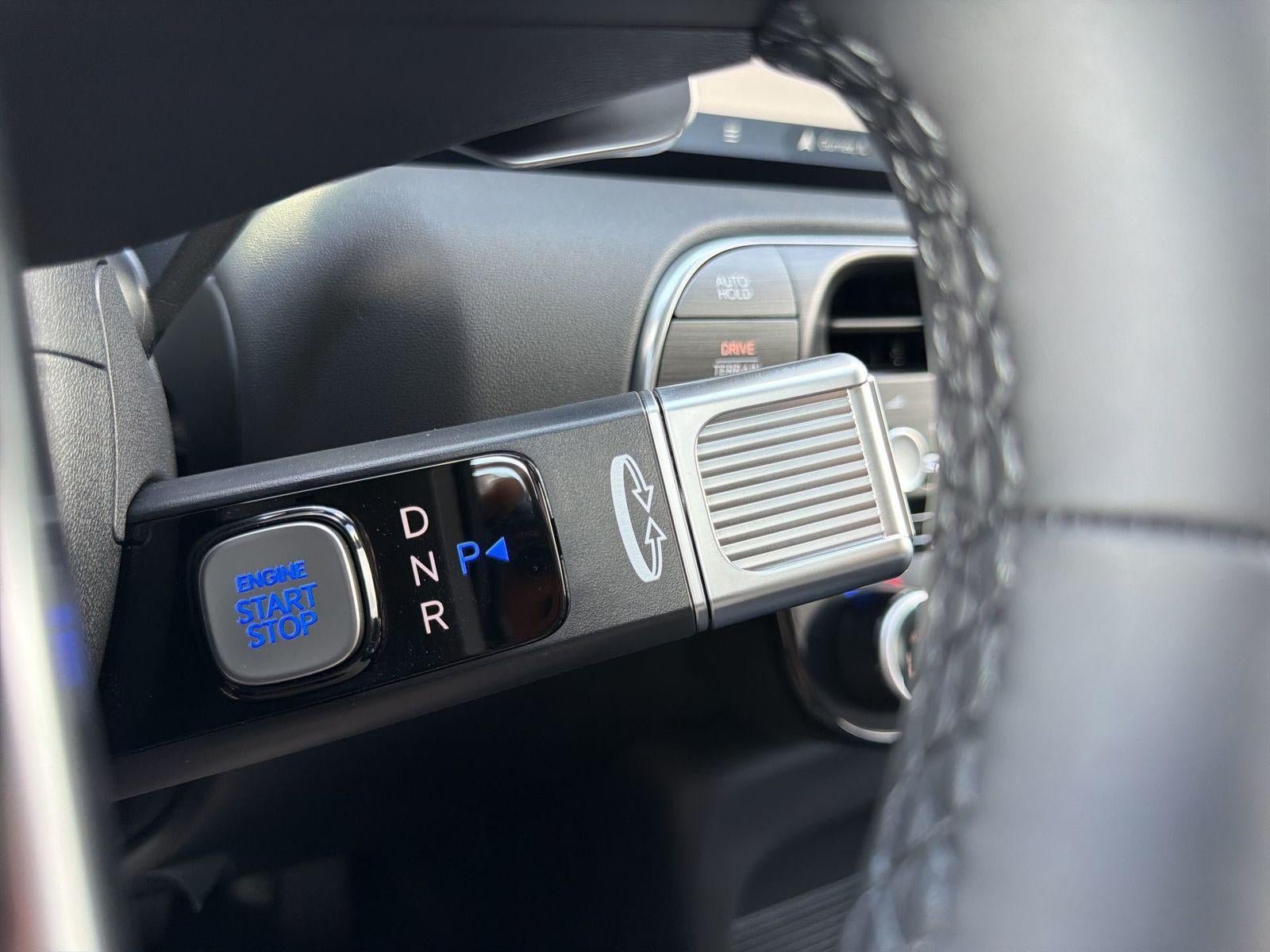 2026 Hyundai PALISADE HYBRID SEL 7 Passenger