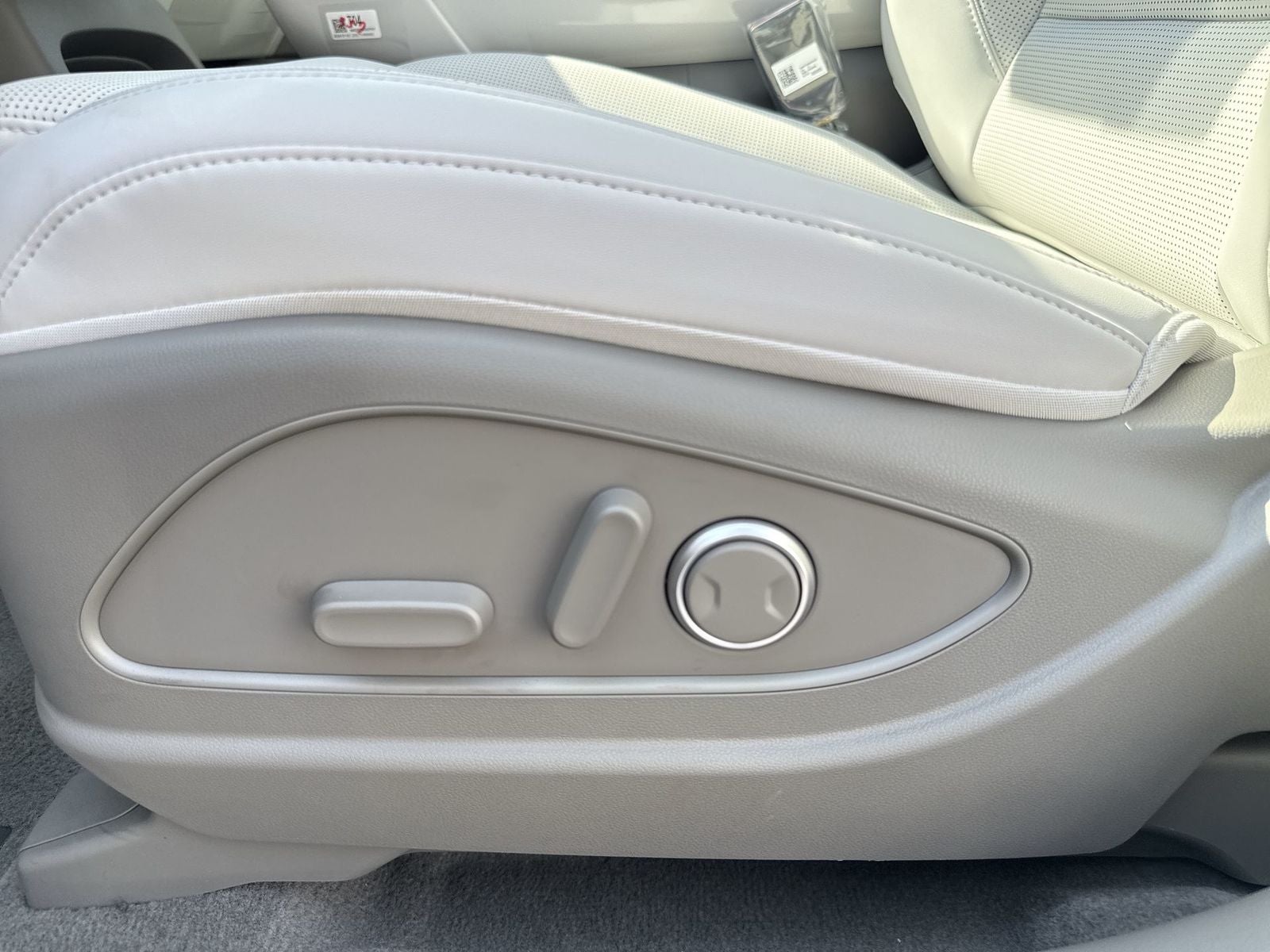 2027 Hyundai PALISADE HYBRID SEL 7 Passenger