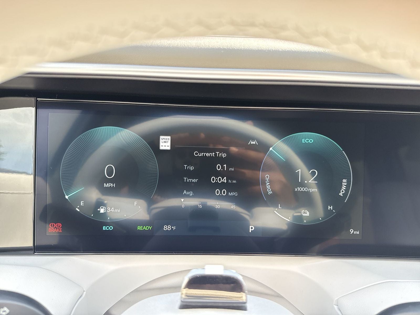 2027 Hyundai PALISADE HYBRID SEL 7 Passenger