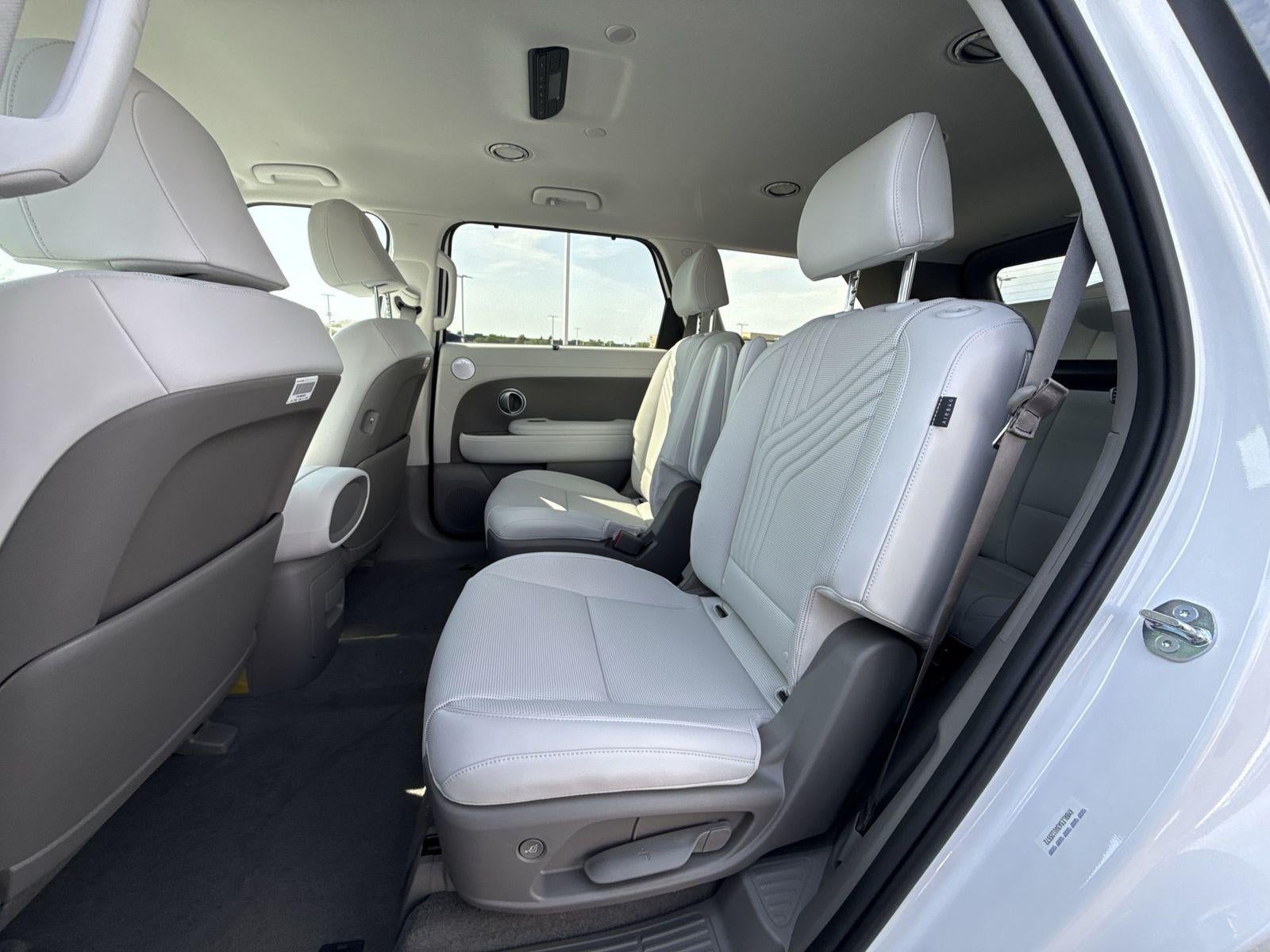 2027 Hyundai PALISADE HYBRID SEL 7 Passenger