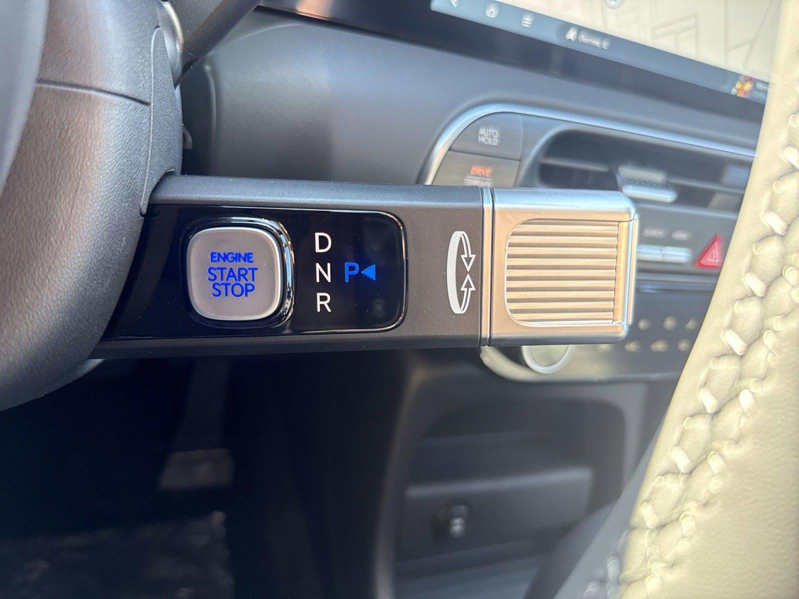 2027 Hyundai PALISADE HYBRID SEL 7 Passenger