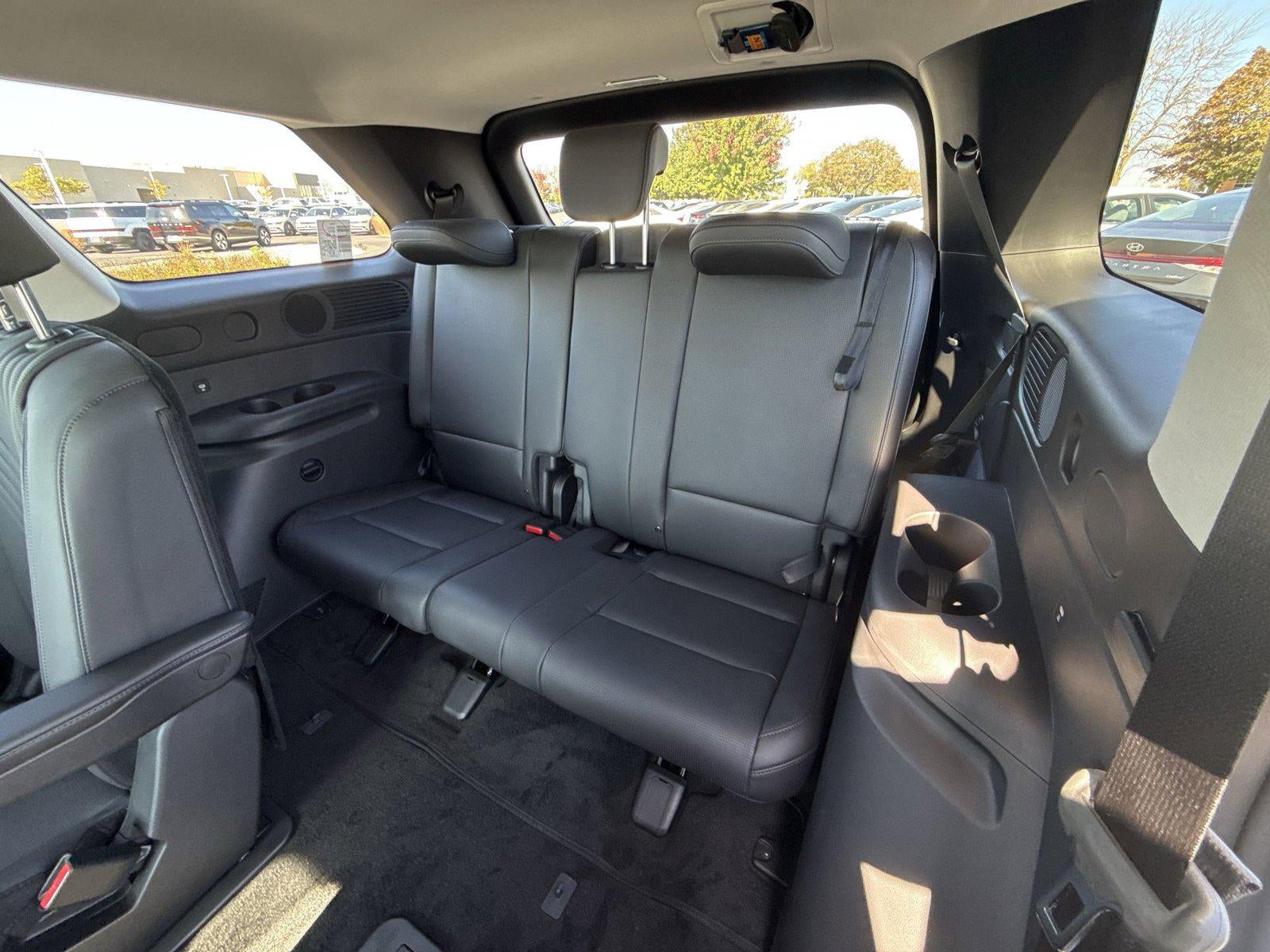 2027 Hyundai PALISADE HYBRID SEL 7 Passenger
