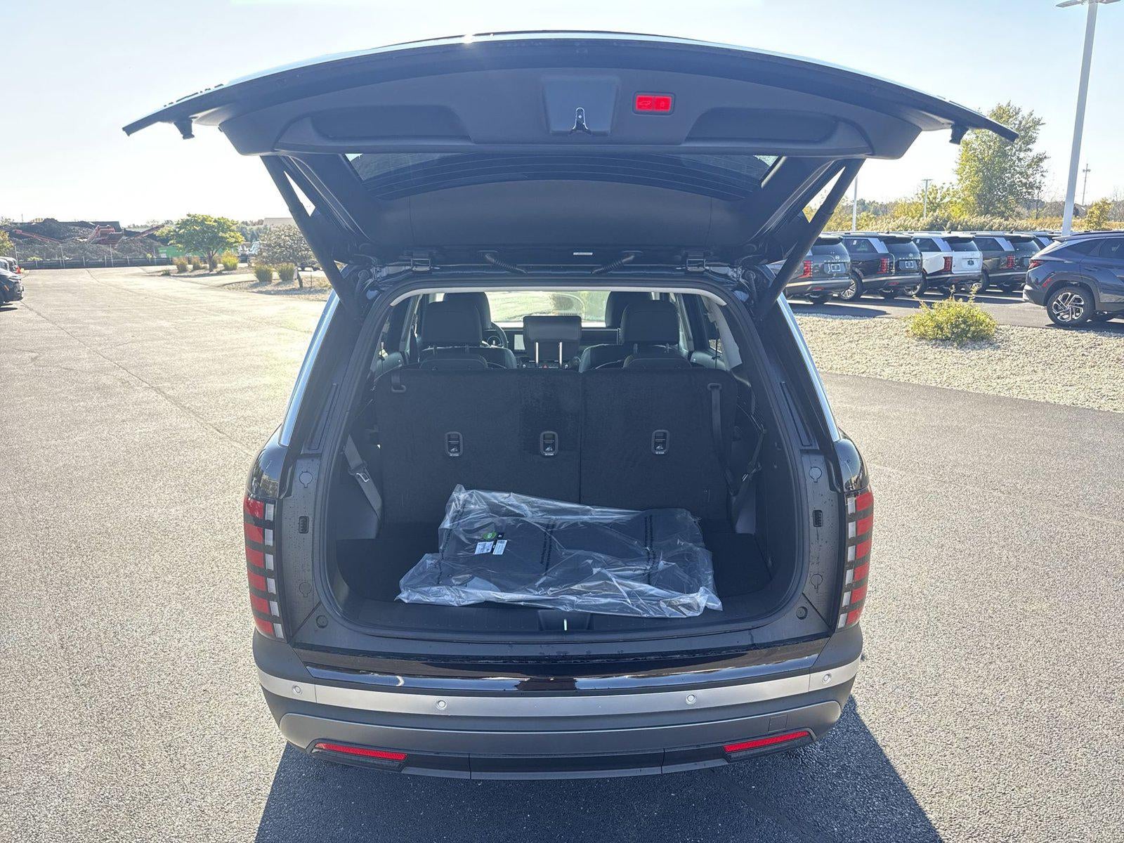 2027 Hyundai PALISADE HYBRID SEL 7 Passenger