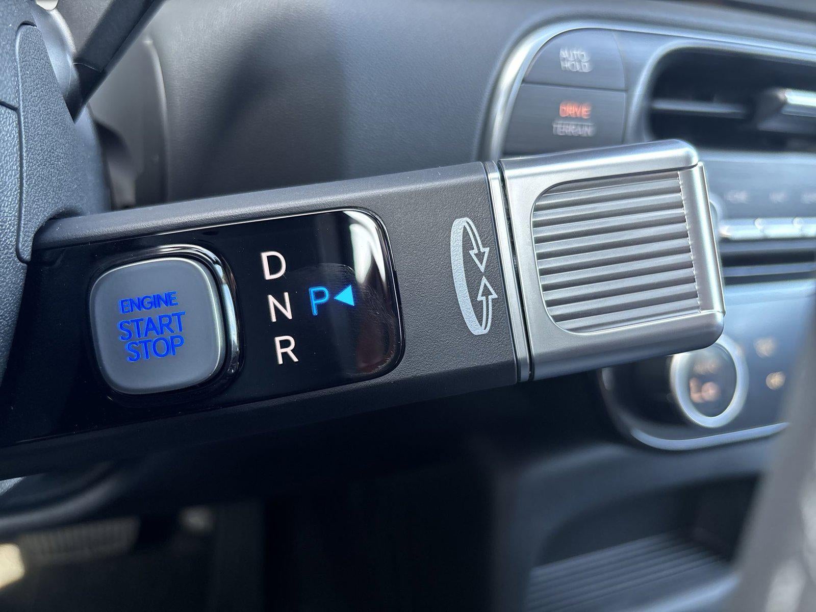 2027 Hyundai PALISADE HYBRID SEL 8 Passenger