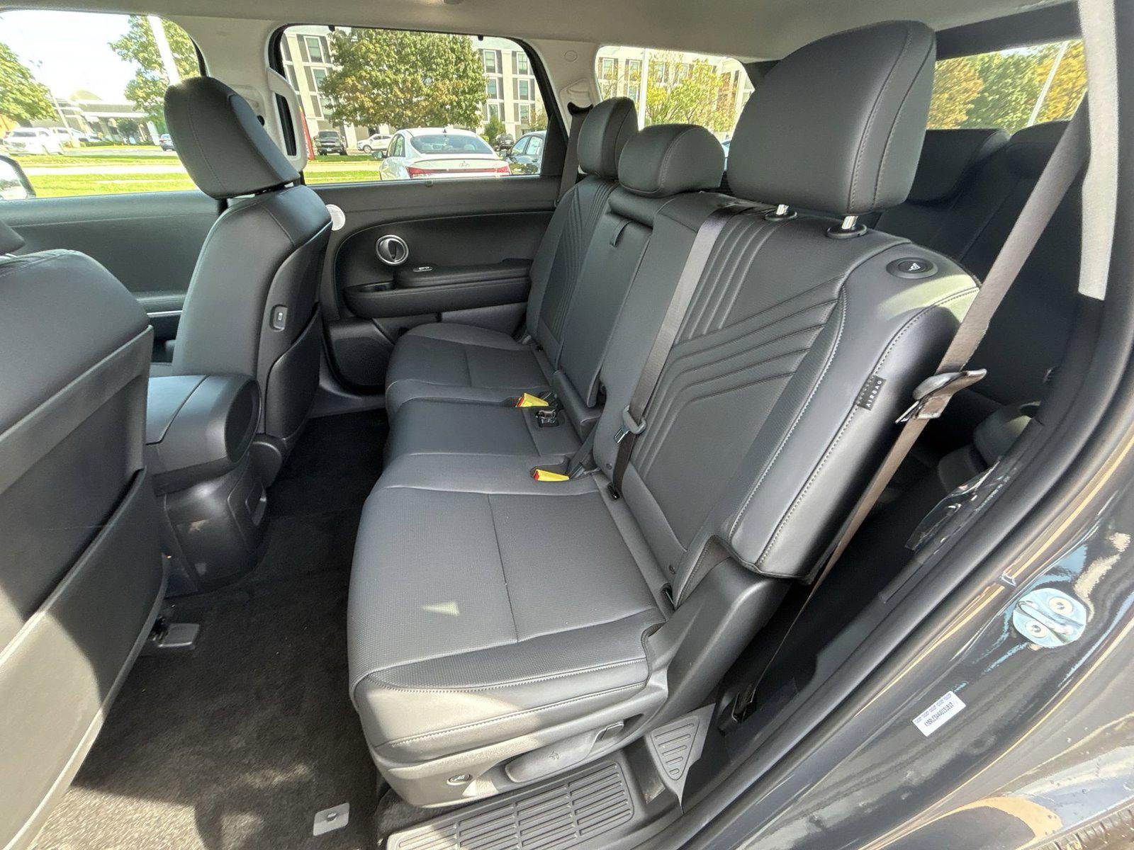 2027 Hyundai PALISADE HYBRID SEL 8 Passenger