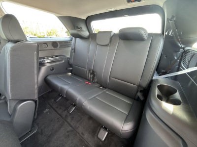 2027 Hyundai PALISADE HYBRID SEL 8 Passenger