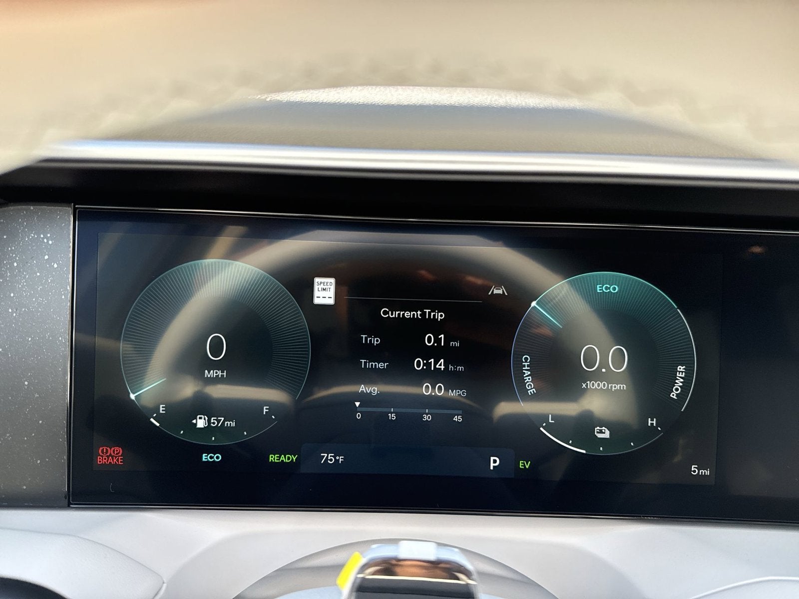 2027 Hyundai PALISADE HYBRID SEL 7 Passenger