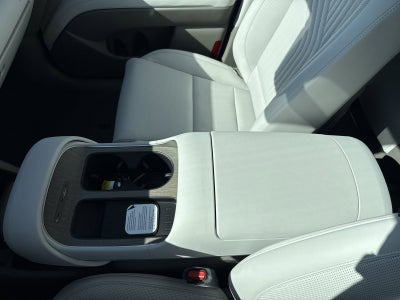 2027 Hyundai PALISADE HYBRID SEL 7 Passenger