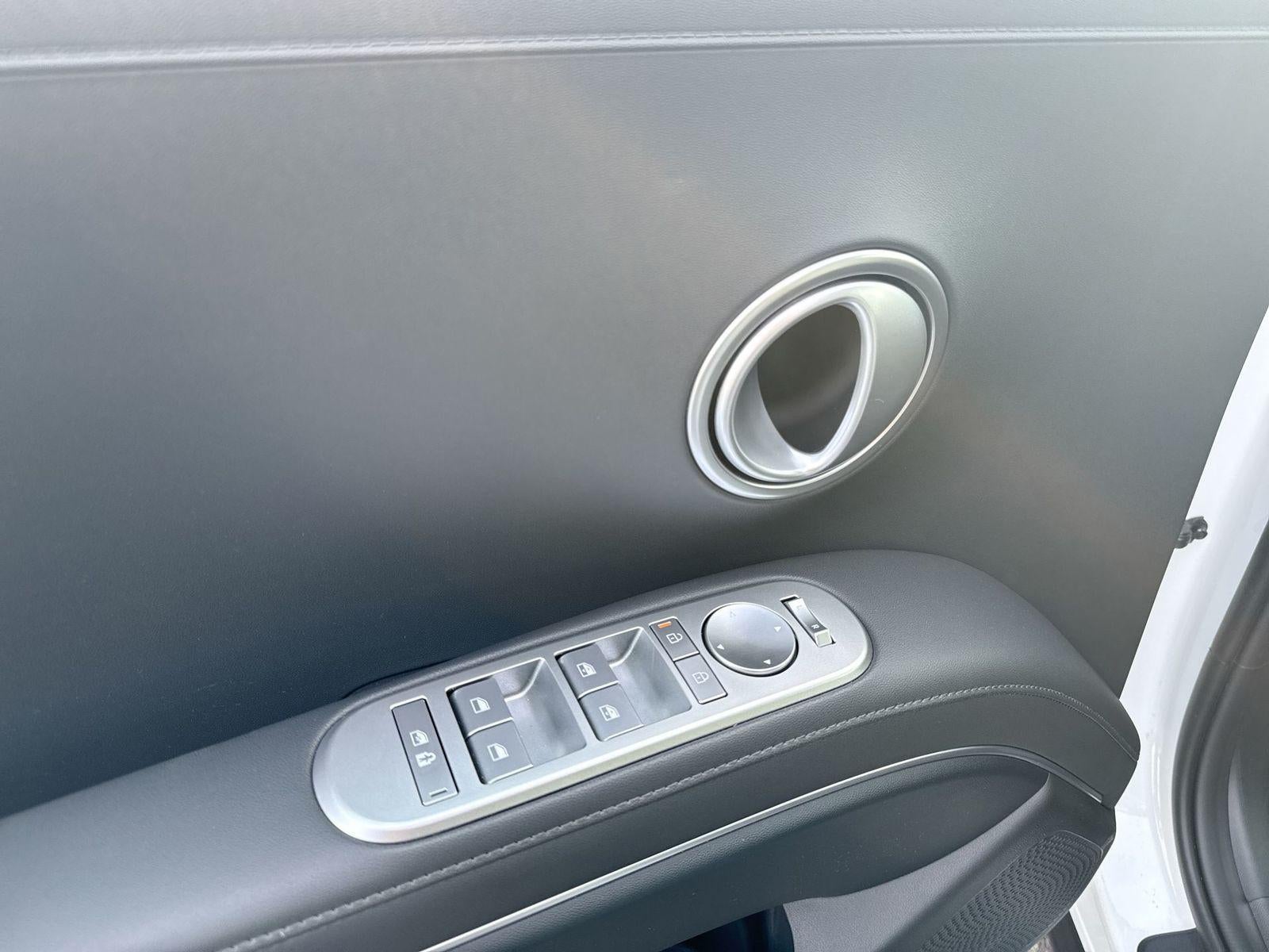 2026 Hyundai PALISADE HYBRID SEL 7 Passenger