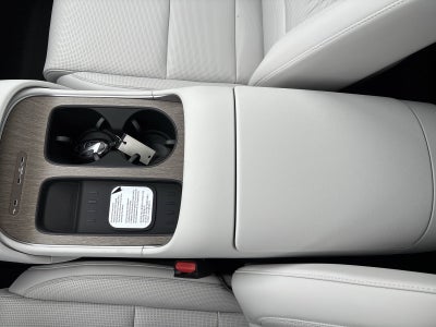 2027 Hyundai PALISADE HYBRID SEL 8 Passenger