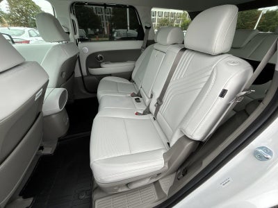 2027 Hyundai PALISADE HYBRID SEL 8 Passenger
