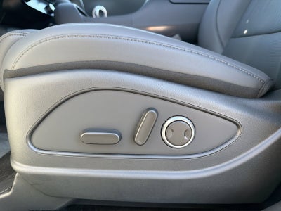 2027 Hyundai PALISADE HYBRID SEL 7 Passenger