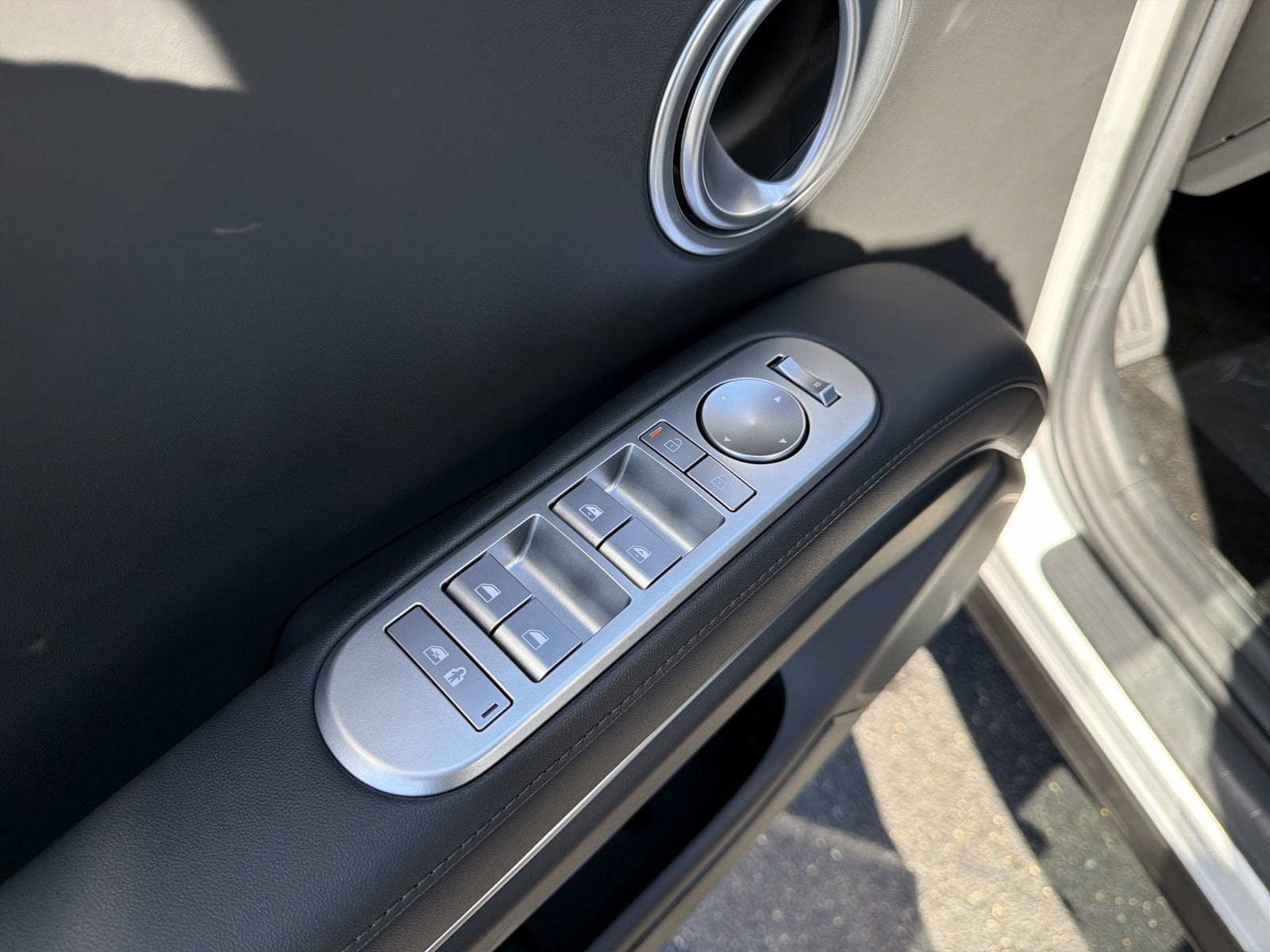2027 Hyundai PALISADE HYBRID SEL 7 Passenger