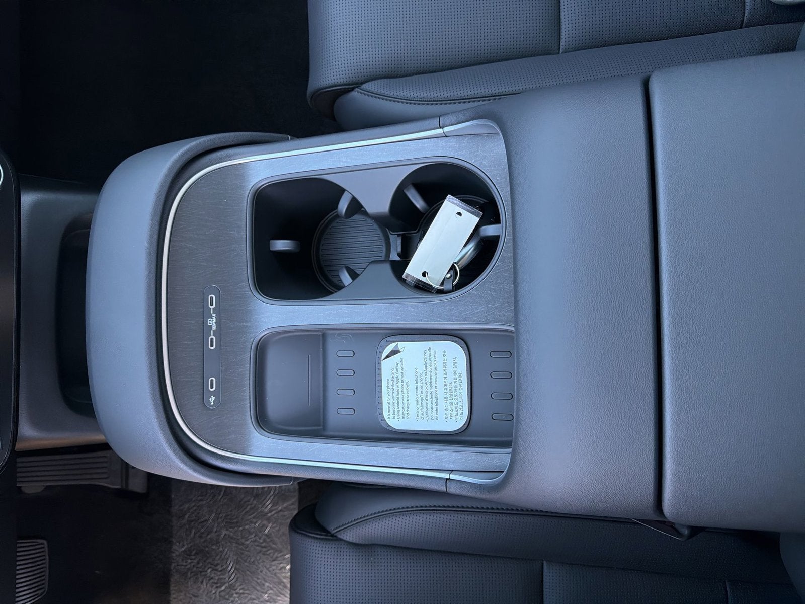 2027 Hyundai PALISADE HYBRID SEL 7 Passenger