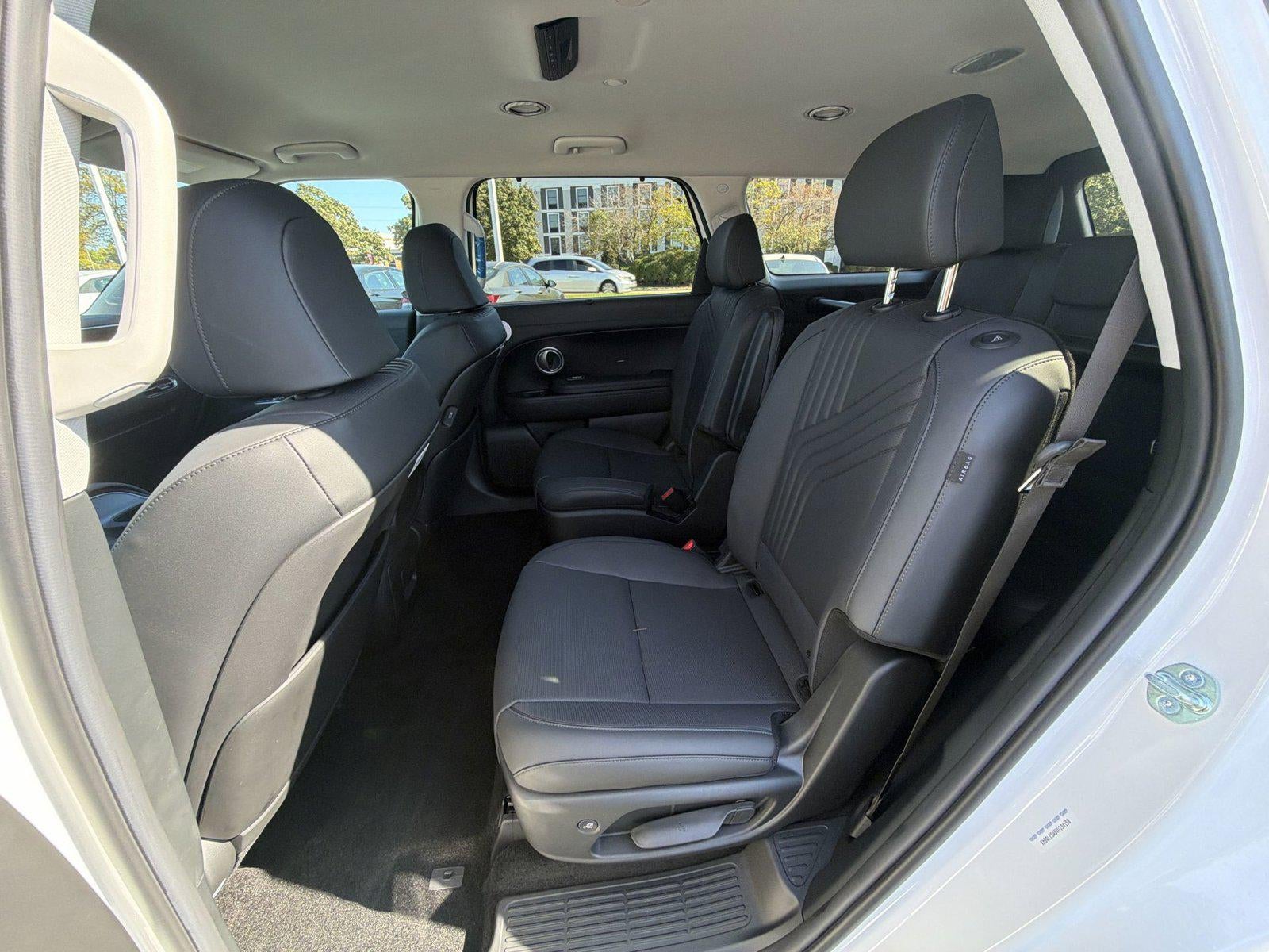 2027 Hyundai PALISADE HYBRID SEL 7 Passenger