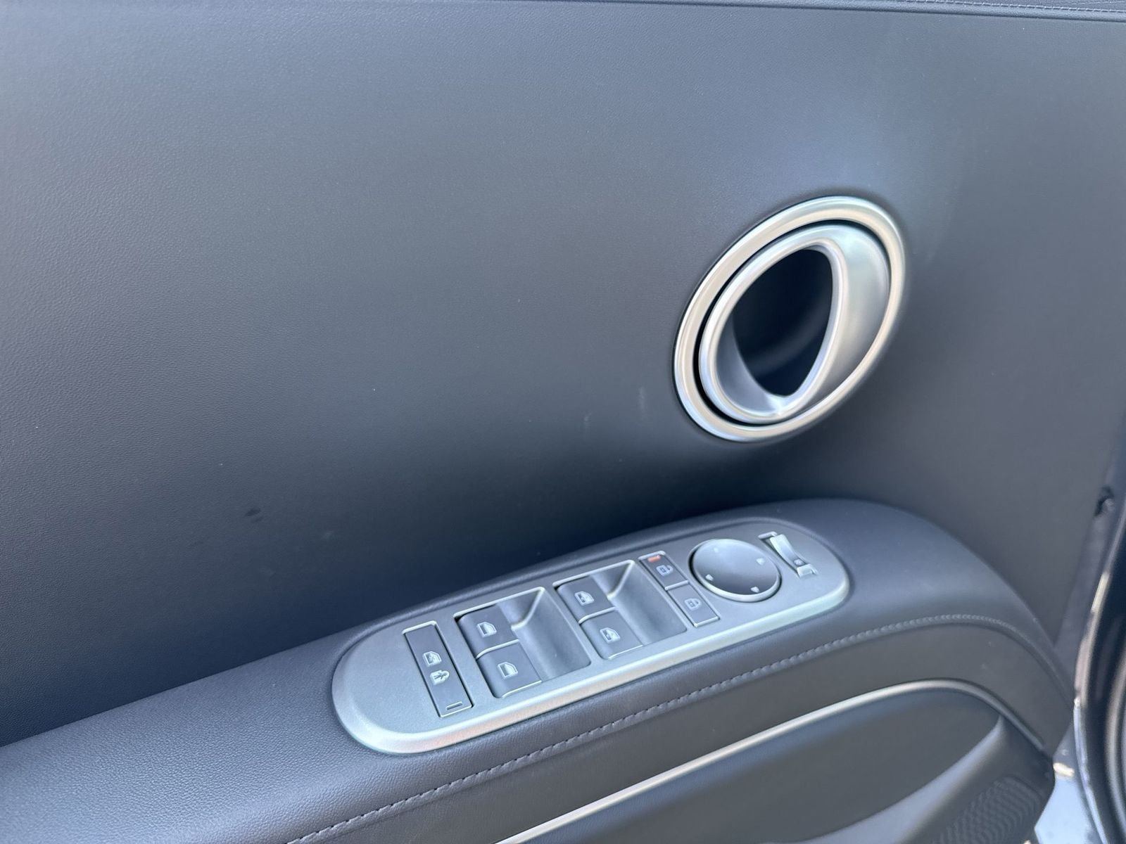 2026 Hyundai PALISADE HYBRID SEL 8 Passenger