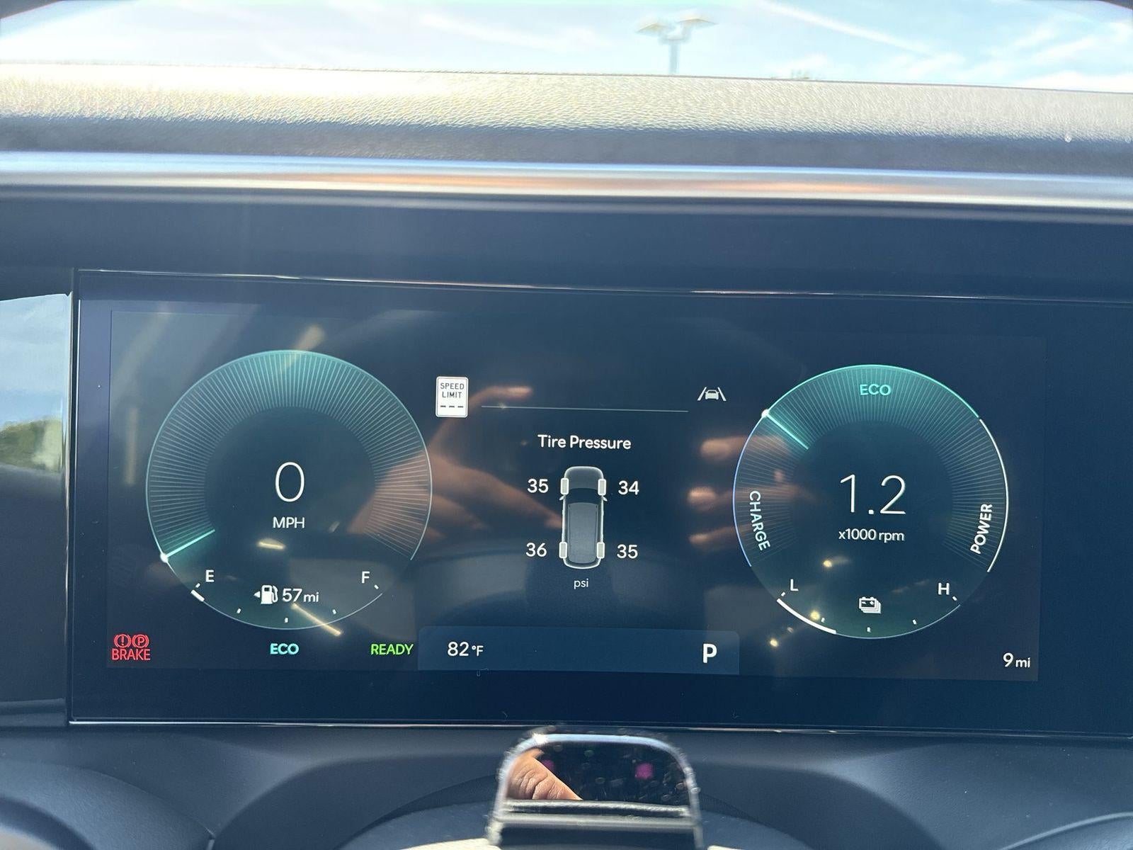 2026 Hyundai PALISADE HYBRID SEL 8 Passenger