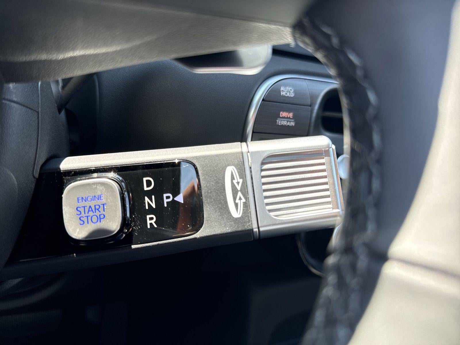 2026 Hyundai PALISADE HYBRID SEL 8 Passenger