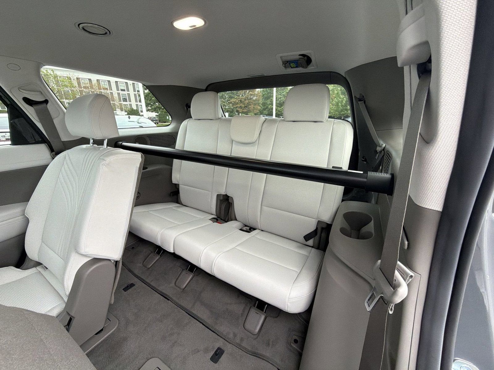 2027 Hyundai PALISADE HYBRID SEL 8 Passenger
