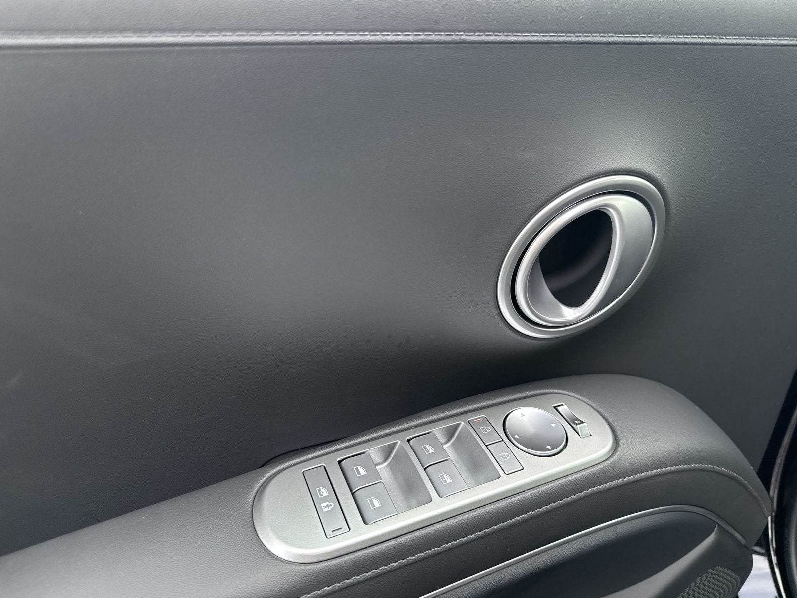 2026 Hyundai PALISADE HYBRID SEL 8 Passenger