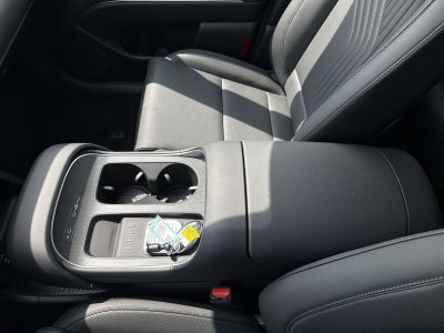 2026 Hyundai PALISADE HYBRID SEL 8 Passenger