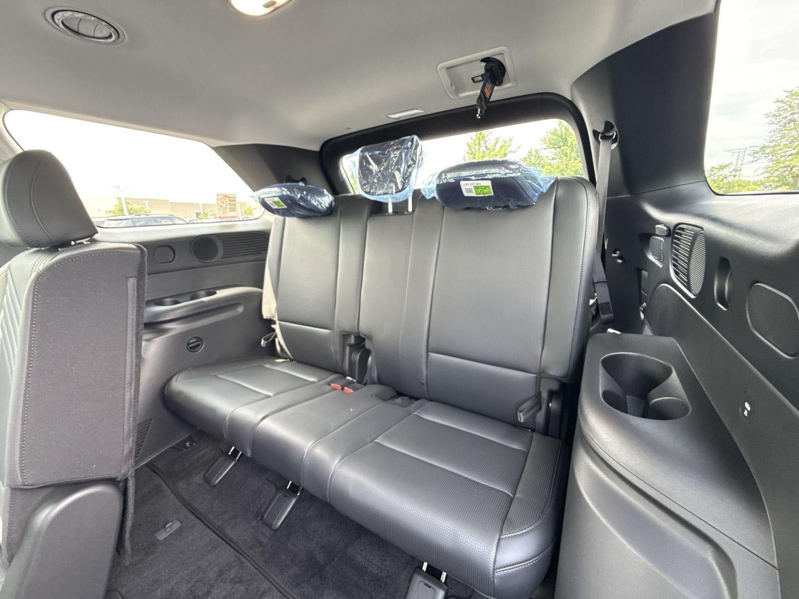 2026 Hyundai PALISADE HYBRID SEL 8 Passenger
