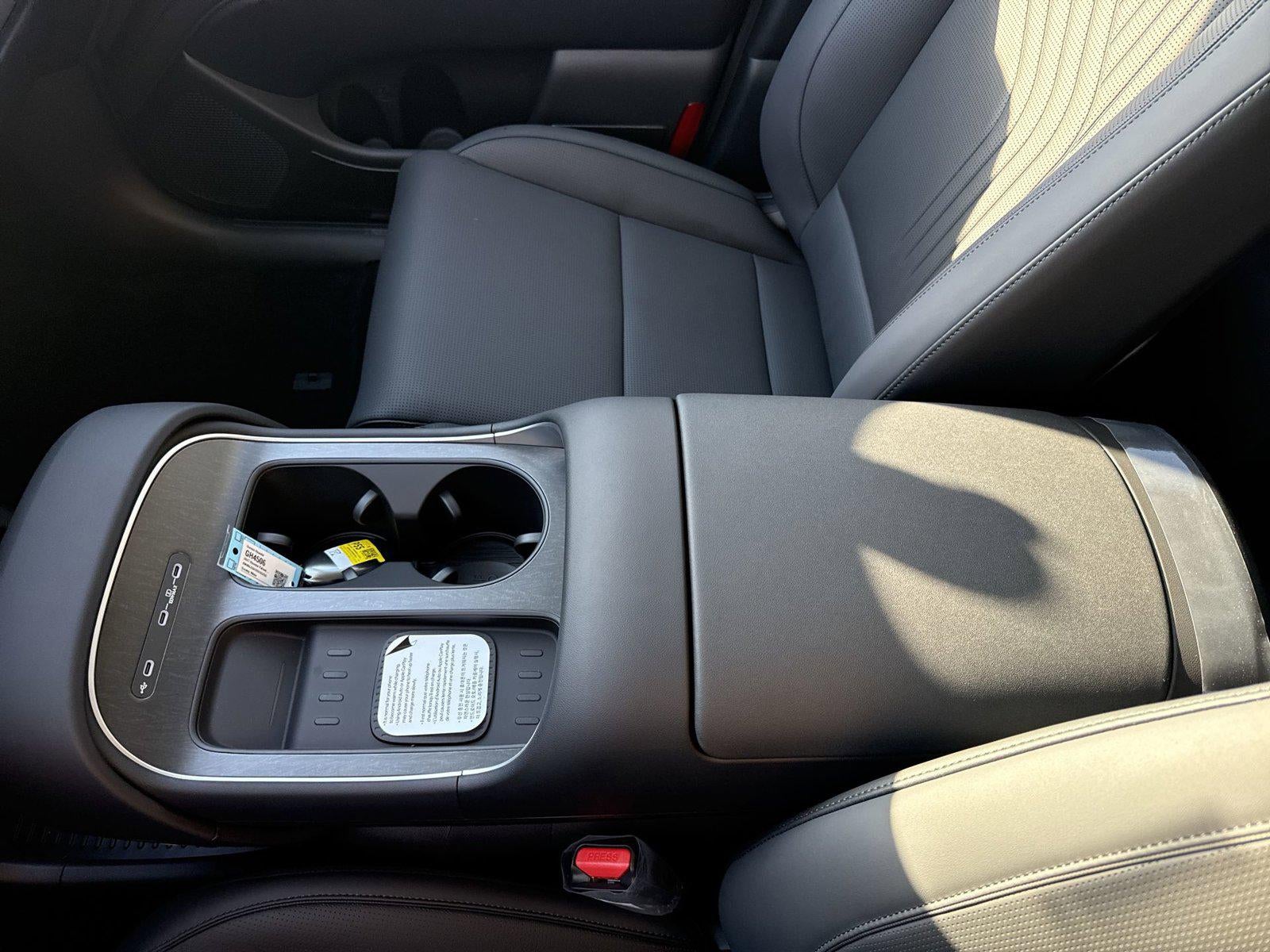 2027 Hyundai PALISADE HYBRID SEL 7 Passenger
