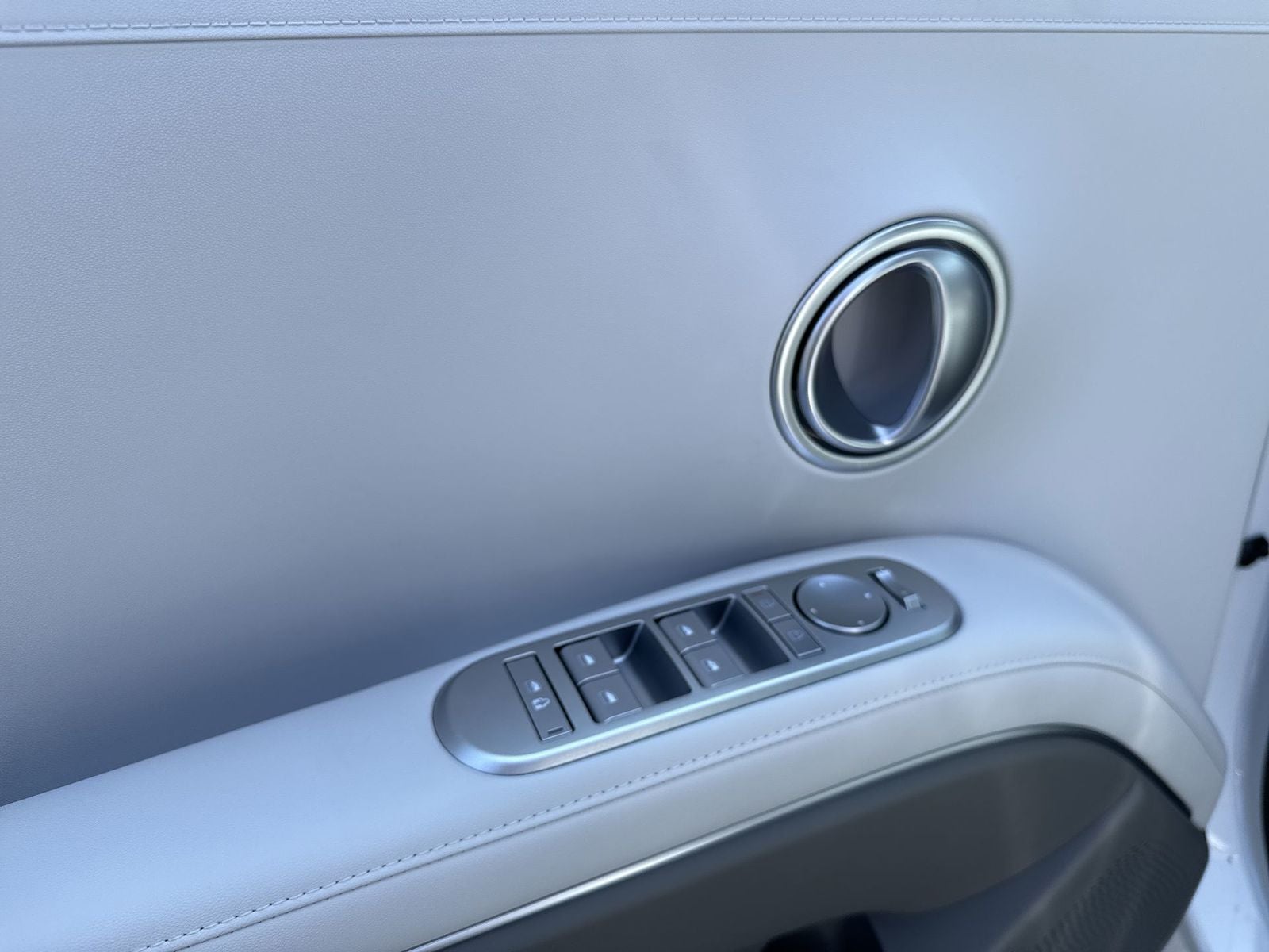 2026 Hyundai PALISADE HYBRID SEL 8 Passenger
