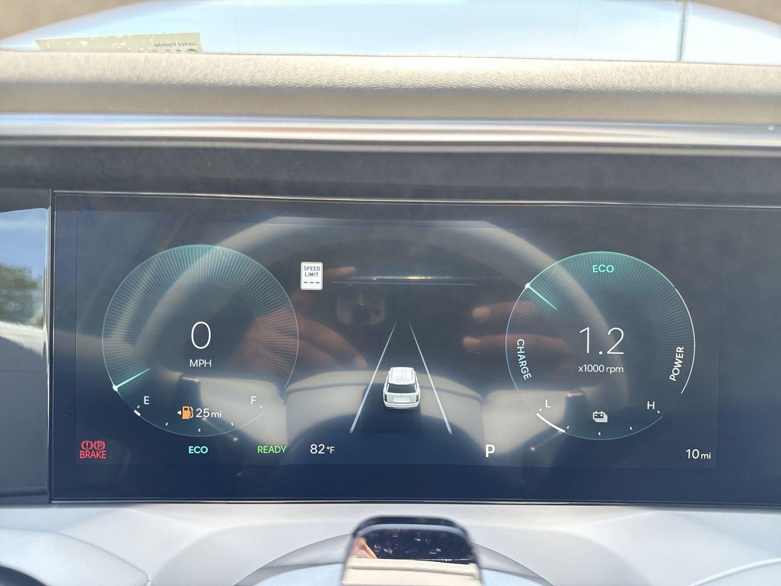 2026 Hyundai PALISADE HYBRID SEL 8 Passenger