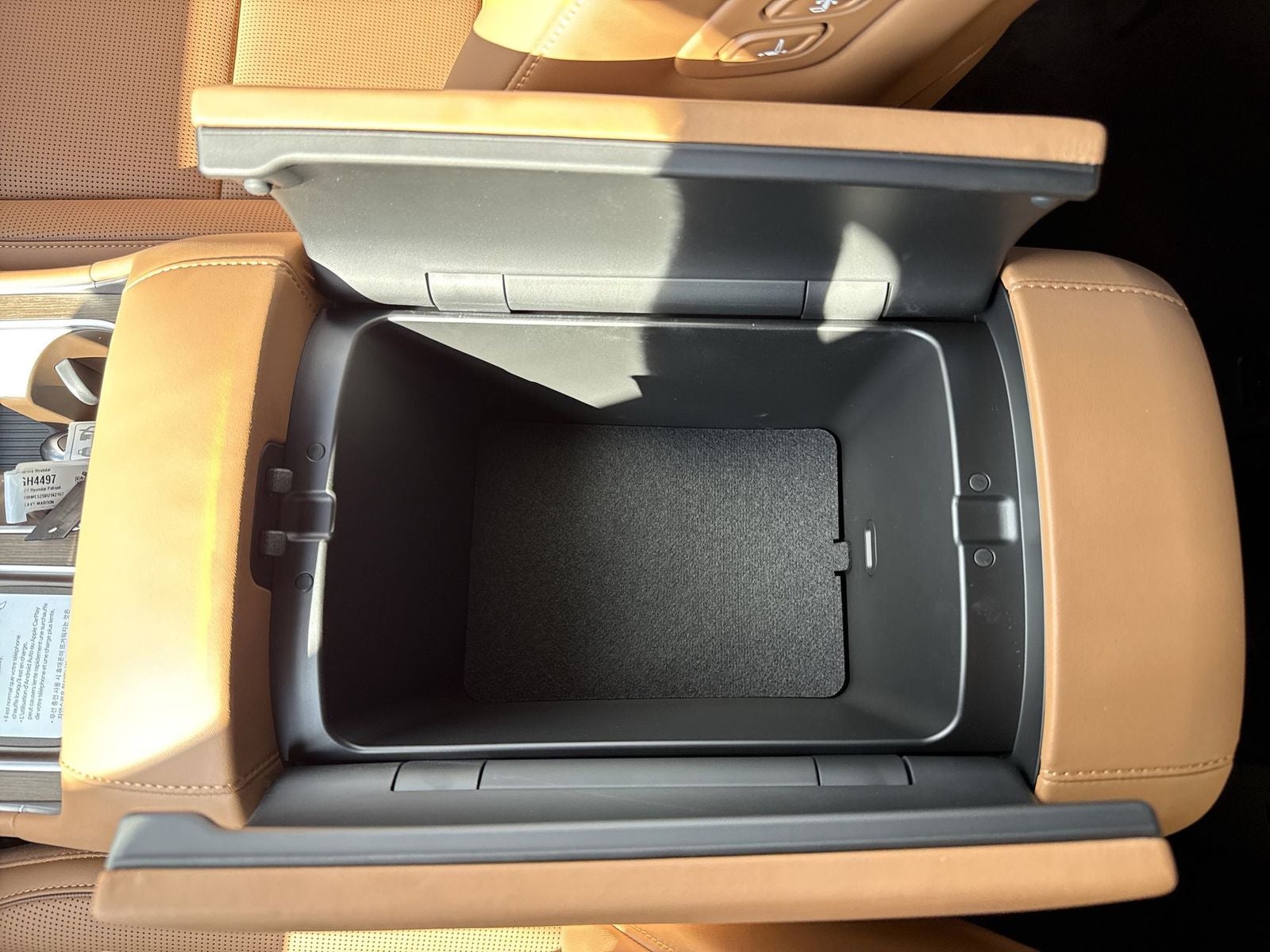 2027 Hyundai PALISADE SEL 7 Passenger
