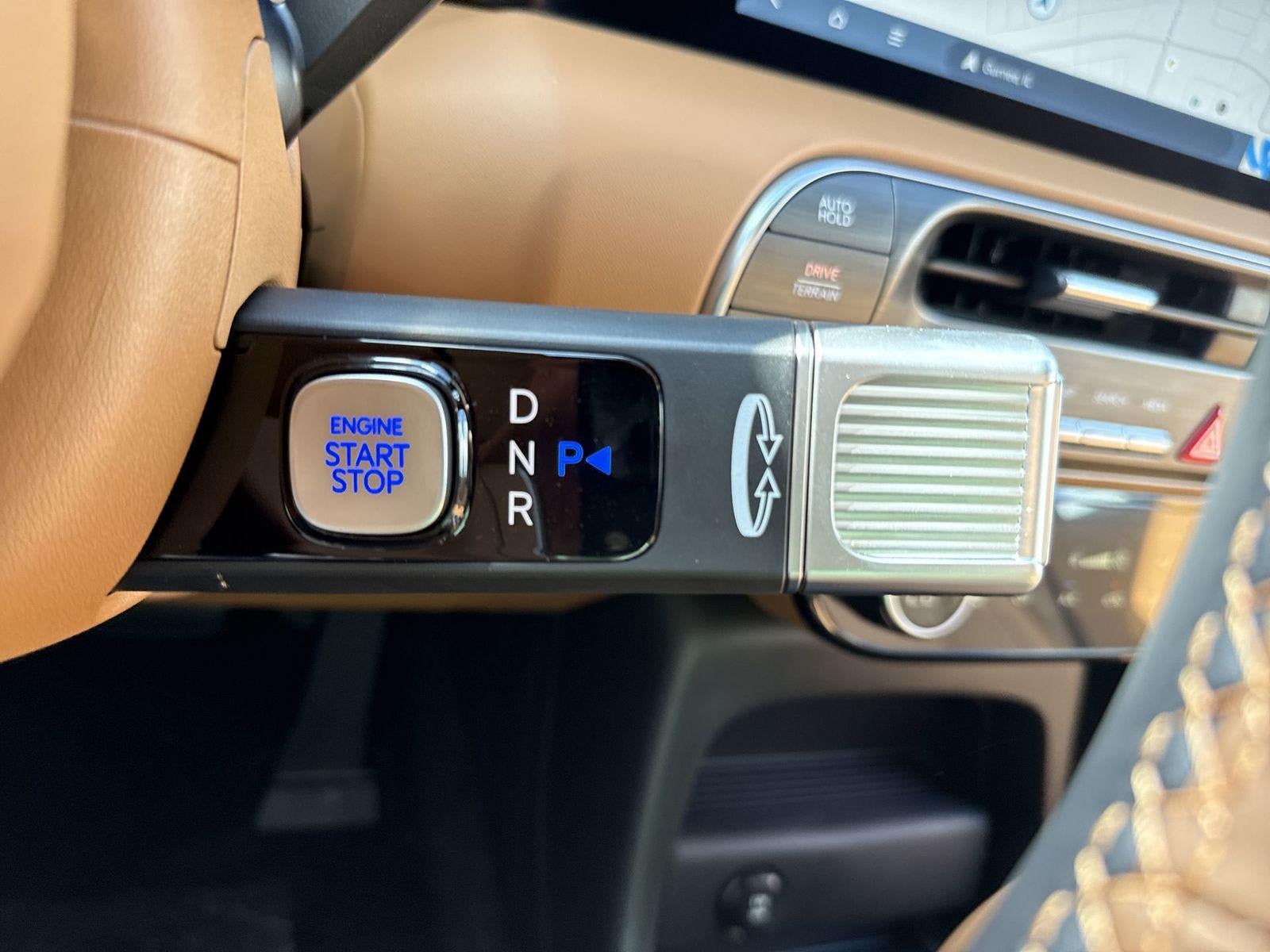 2027 Hyundai PALISADE SEL 7 Passenger