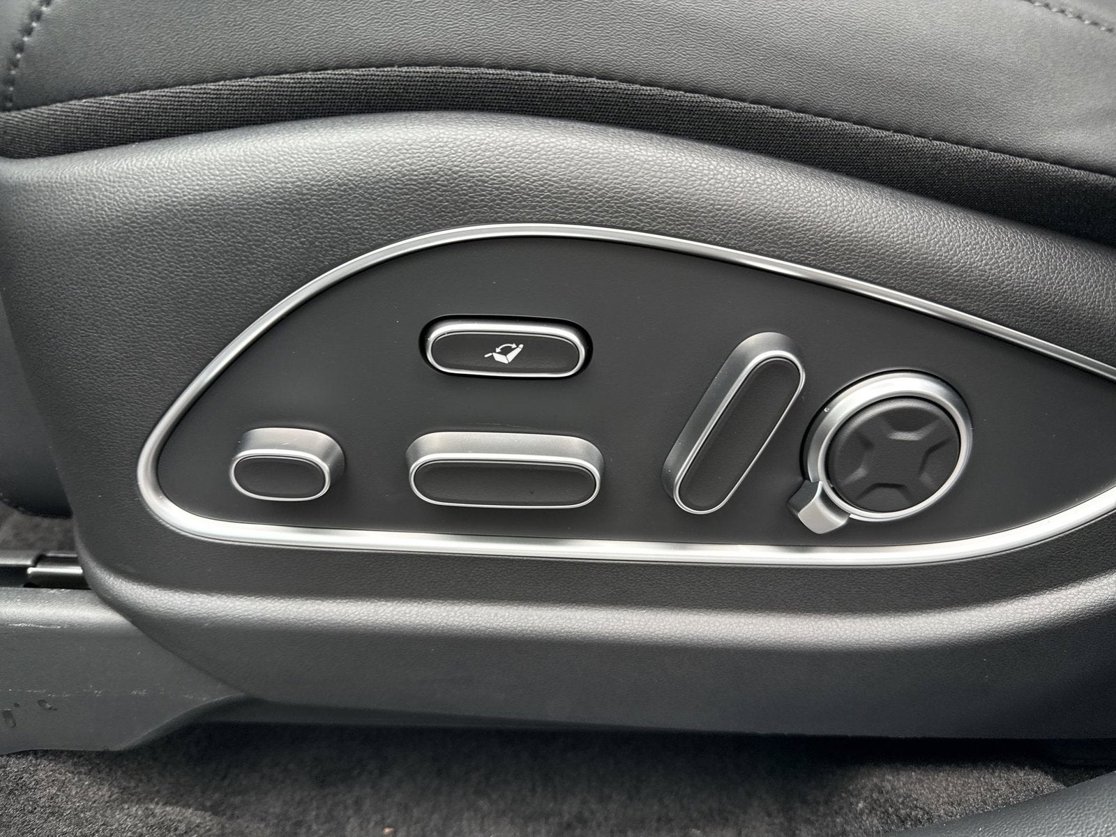 2027 Hyundai PALISADE Calligraphy