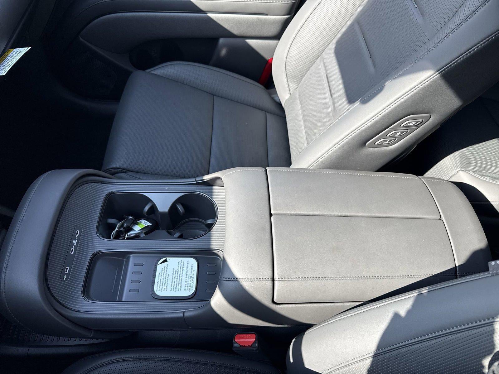 2027 Hyundai PALISADE HYBRID Calligraphy Black Ink