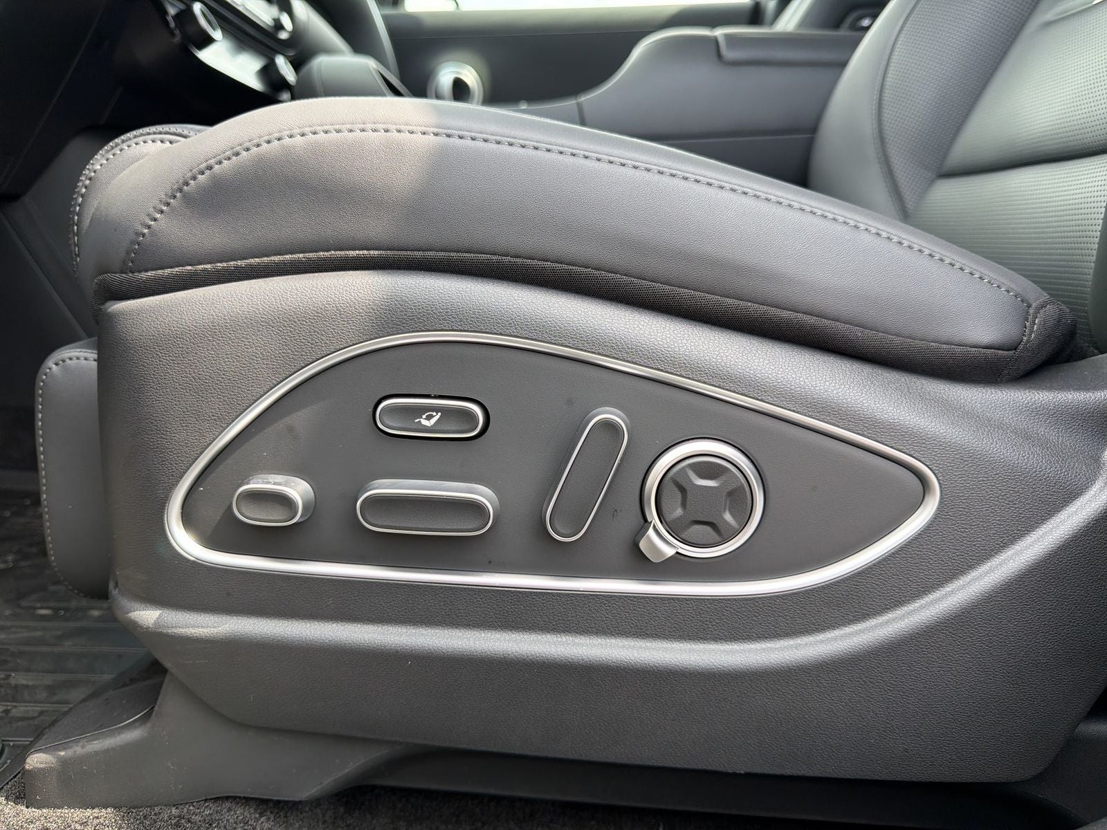 2027 Hyundai PALISADE HYBRID Calligraphy