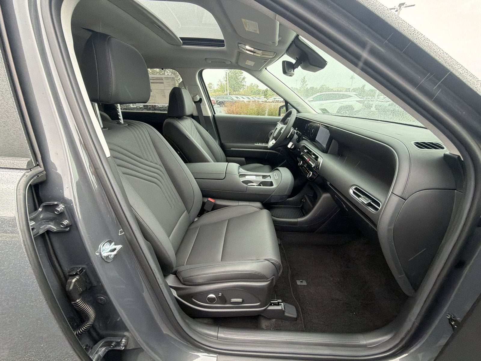 2027 Hyundai PALISADE SEL 7 Passenger