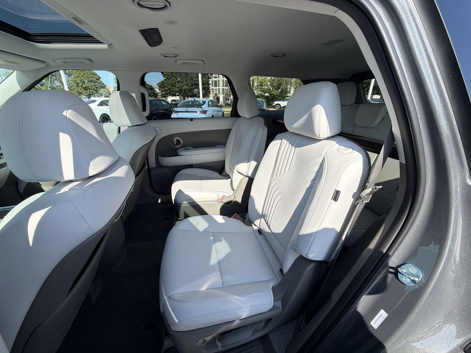 2027 Hyundai PALISADE SEL Premium 7 Passenger