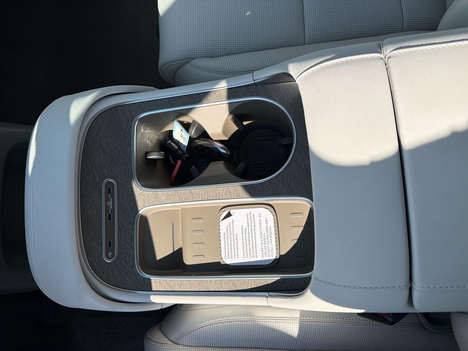 2027 Hyundai PALISADE SEL Premium 7 Passenger