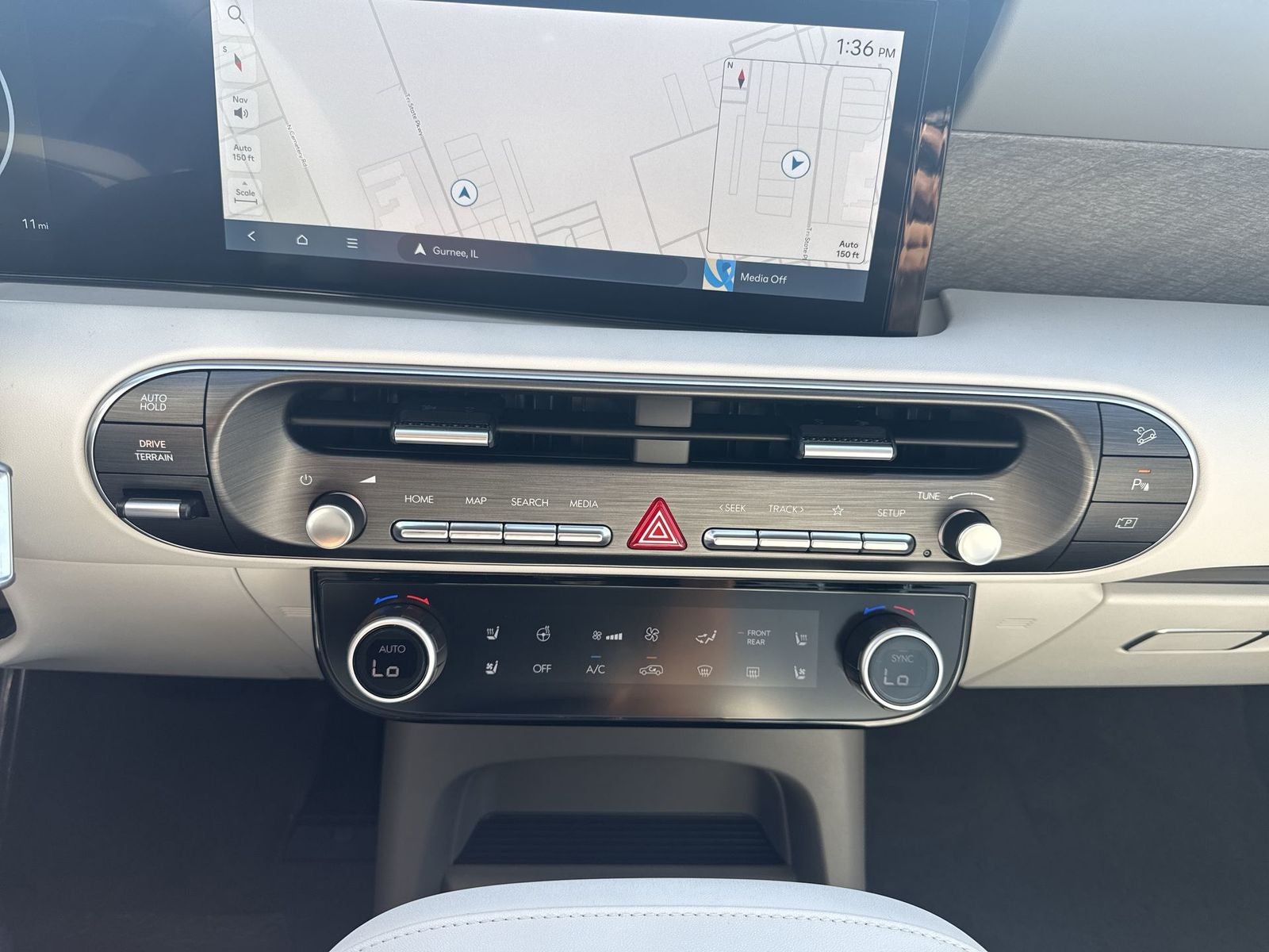 2027 Hyundai PALISADE SEL 7 Passenger