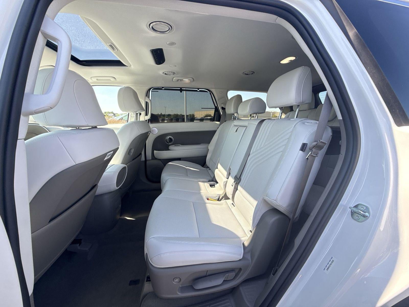 2027 Hyundai PALISADE SEL 7 Passenger