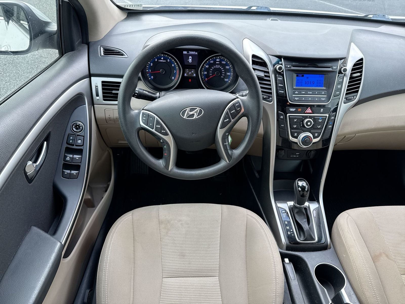 2017 Hyundai ELANTRA GT Base