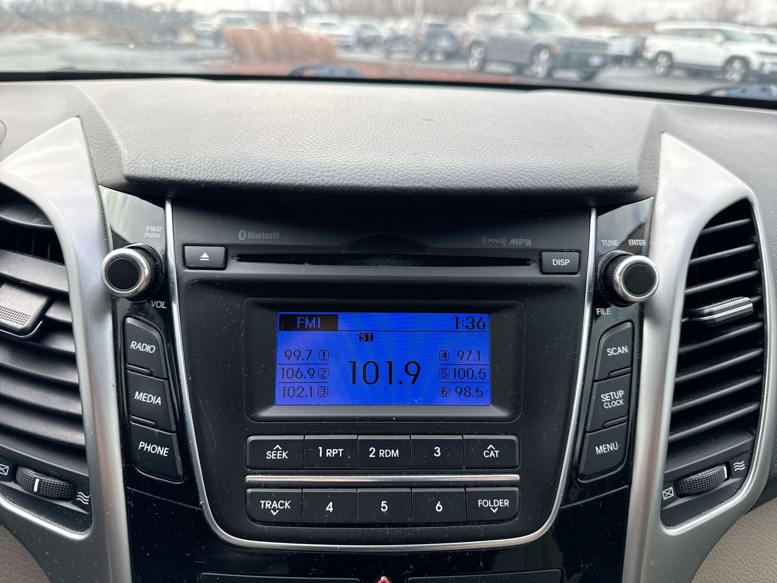 2017 Hyundai ELANTRA GT Base