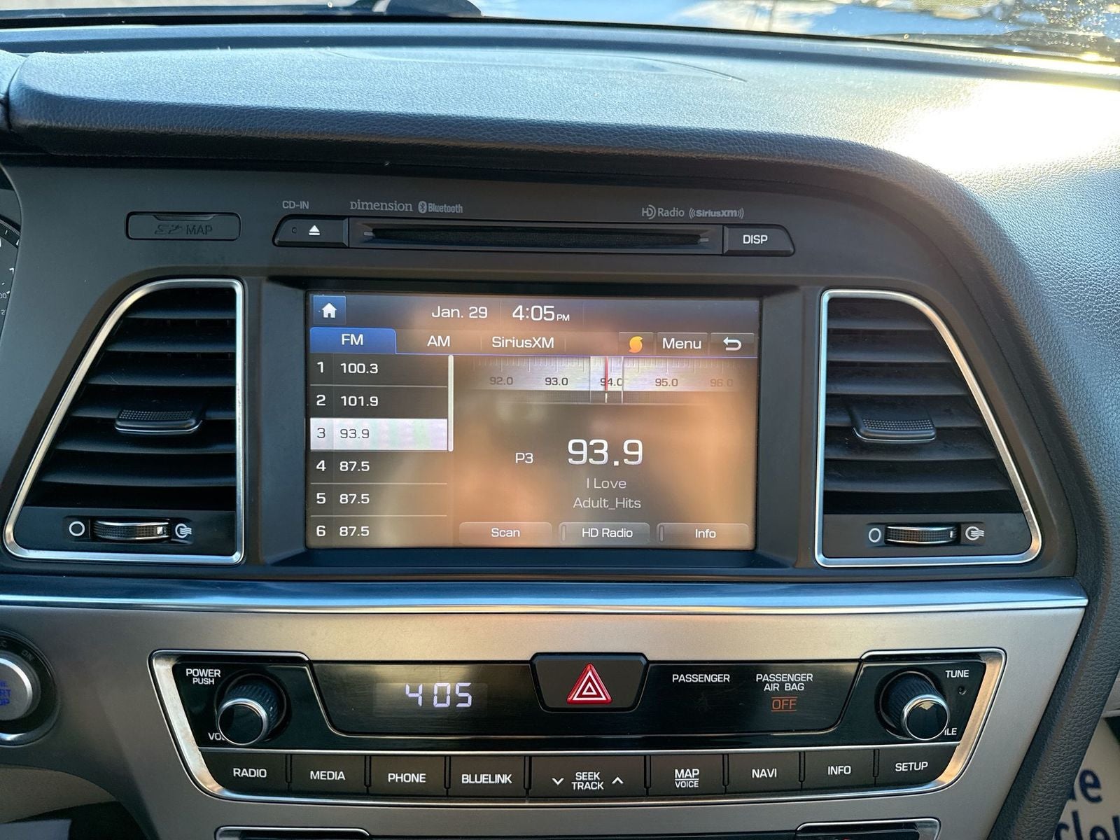 2017 Hyundai SONATA PLUG-IN HYBRID Base