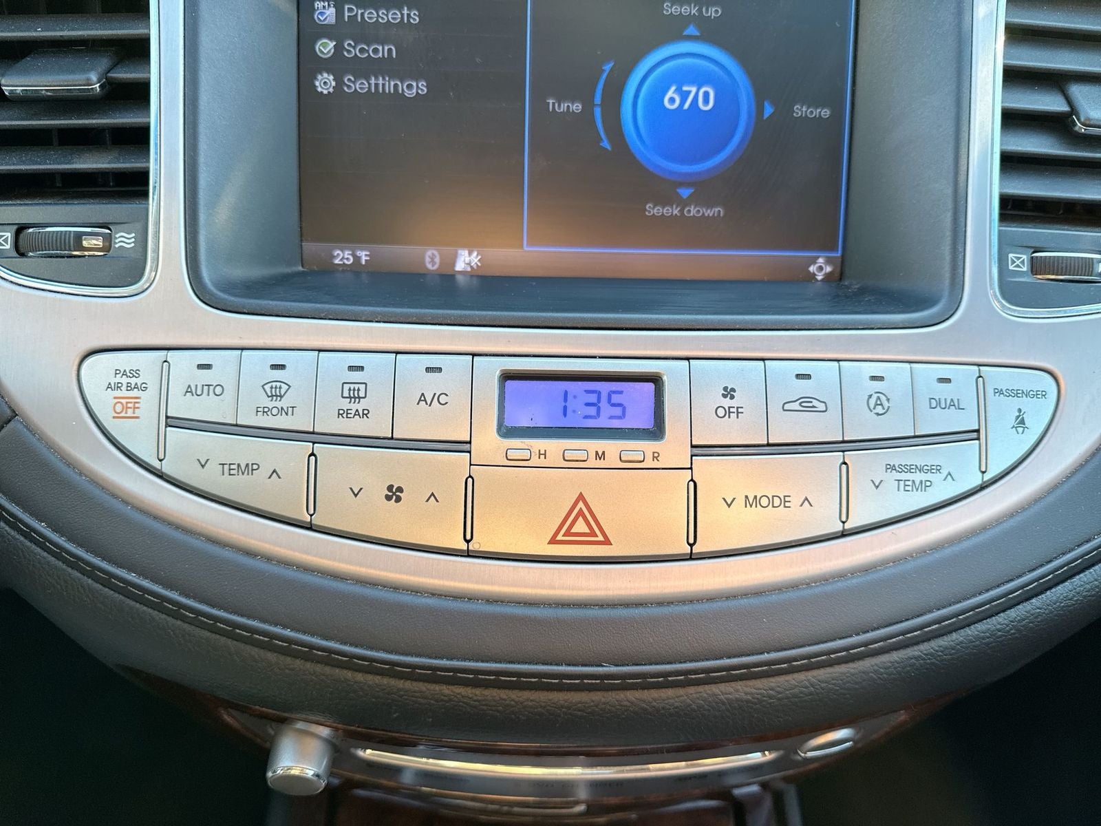 2011 Hyundai GENESIS 4.6