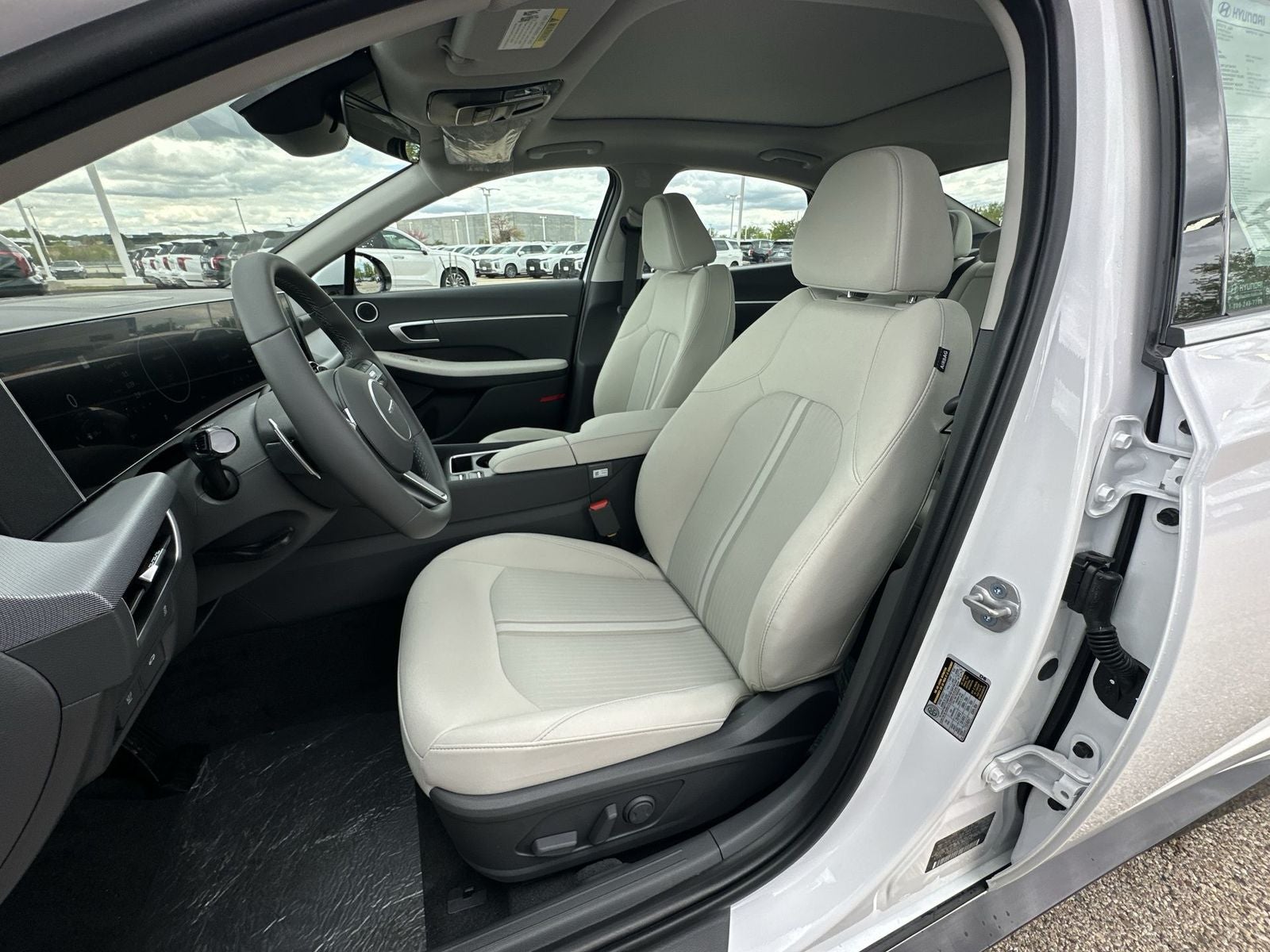 2025 Hyundai SONATA SEL Convenience