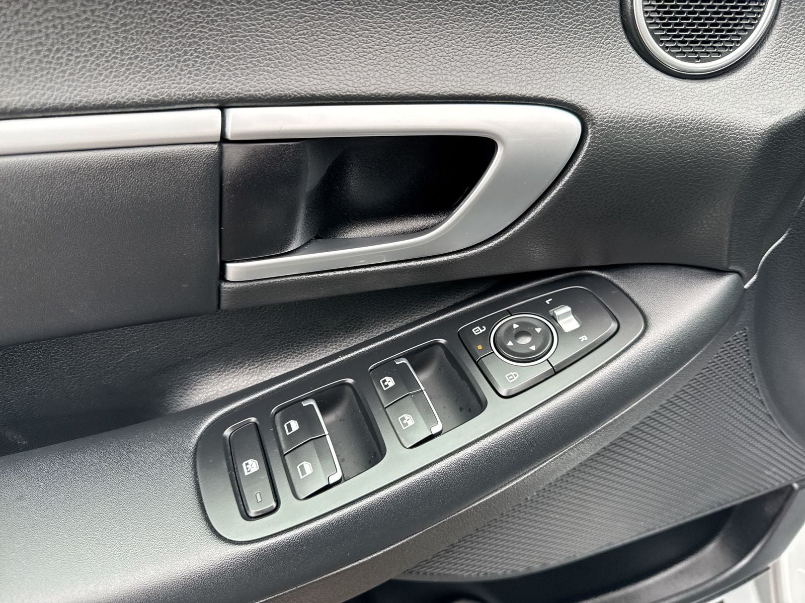 2025 Hyundai SONATA SEL Convenience